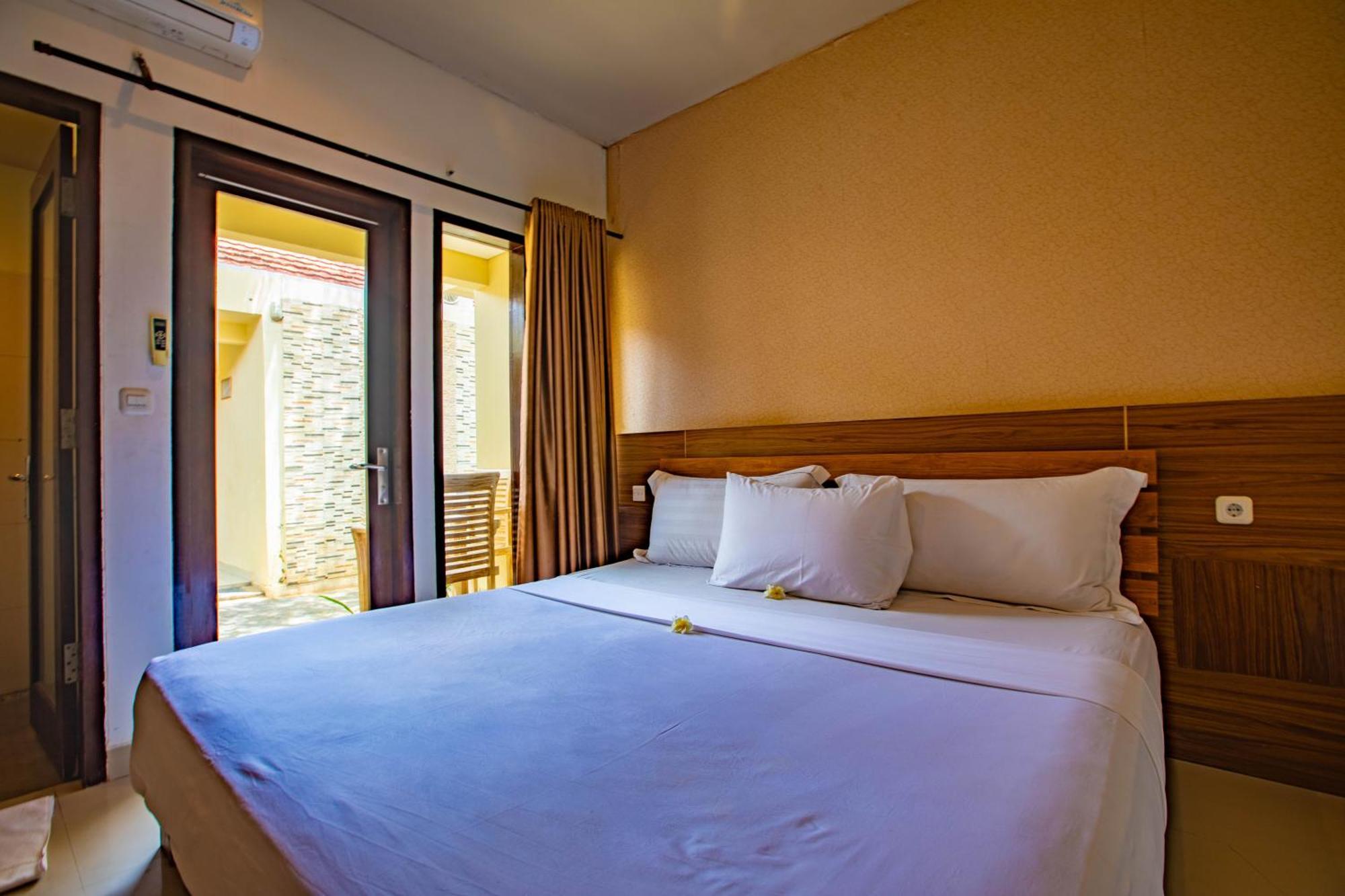 Gili Sands Hotel & Bar Quần đảo Gili Ngoại thất bức ảnh